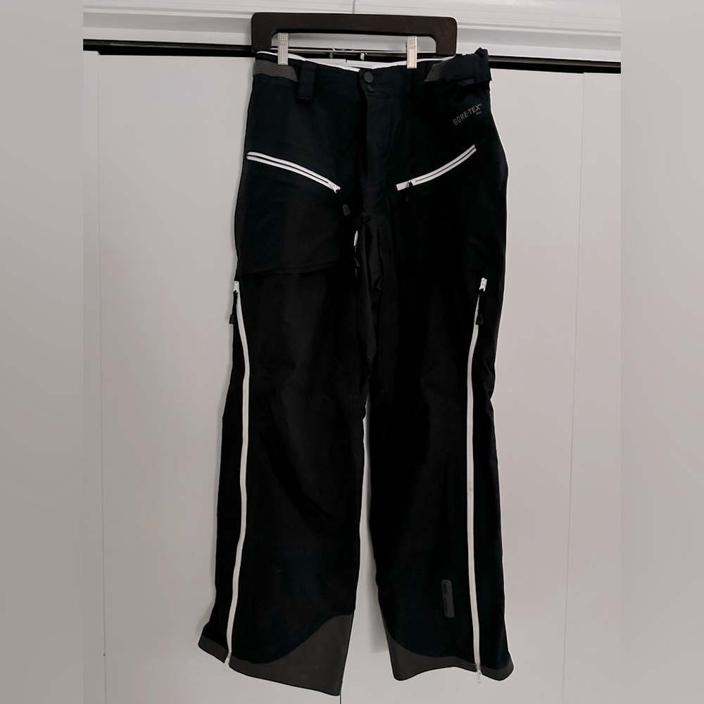 Men’s Large NEW Oakley riding waterproof pants